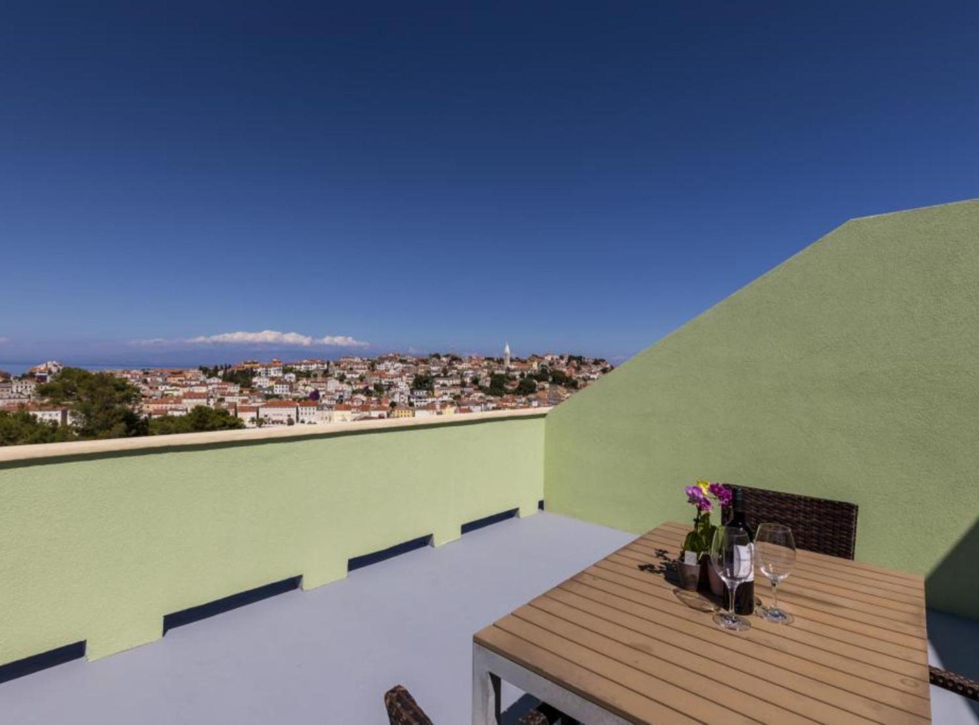 Pansion Belvedere Mali Lošinj Exteriör bild